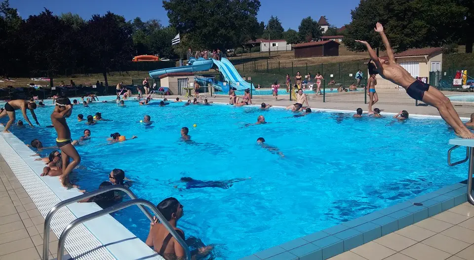 Piscine à Lubersac