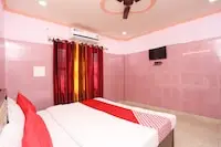 OYO 12248 Hotel Bagirathi Palace