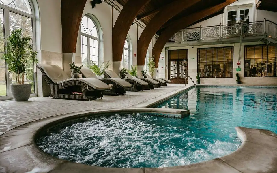 Rowton Hall Hotel and Spa