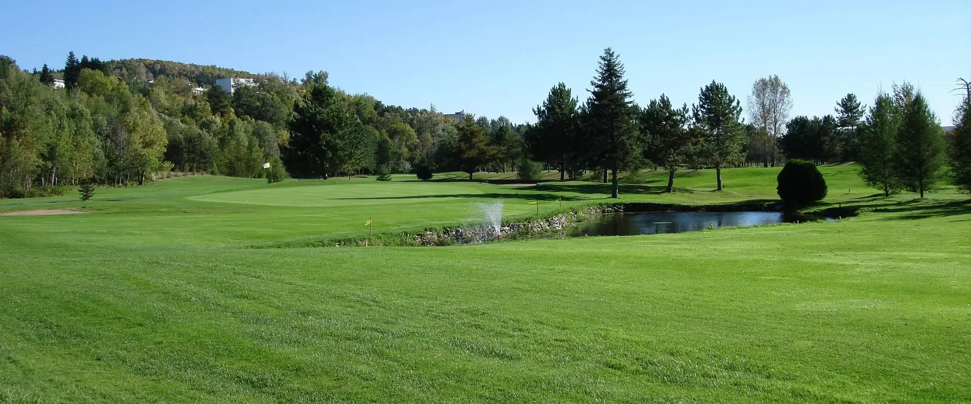 Club De Golf & Curling La Tuque Inc