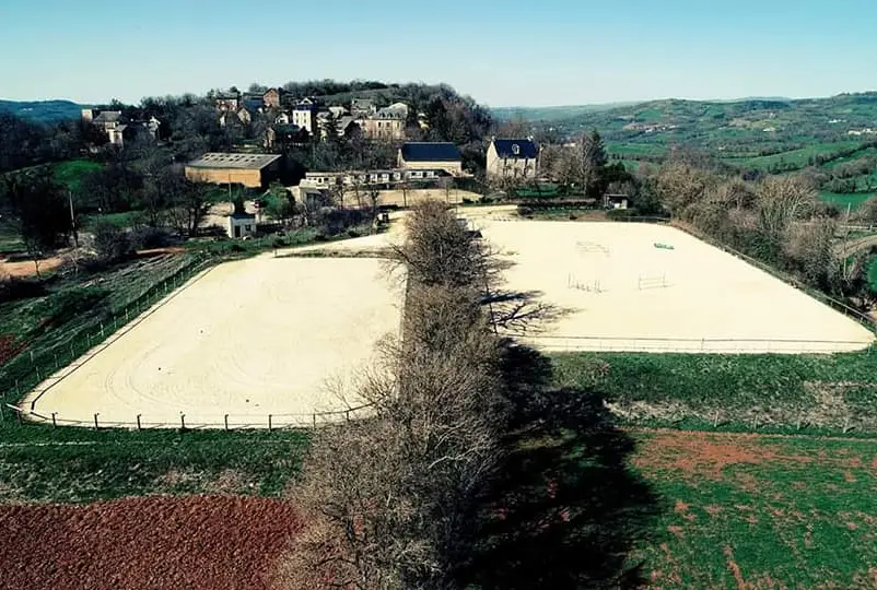 Les Ecuries De Briounas- Equestrian Center De Briounas