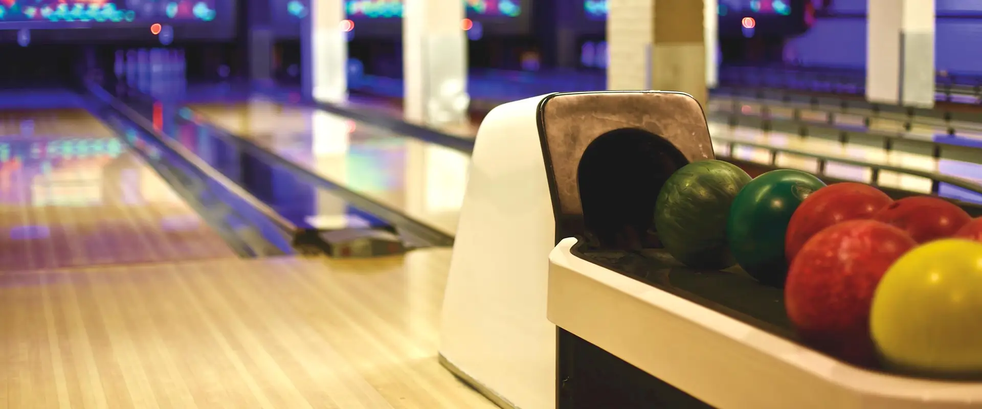 BRICK Bar&Bowling