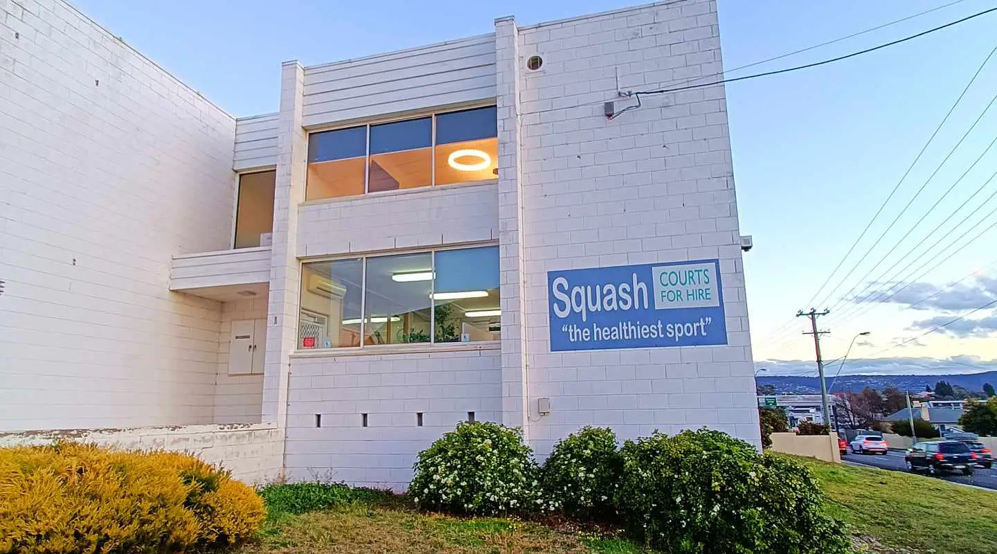 Eastside Squash - Entry by Appointment