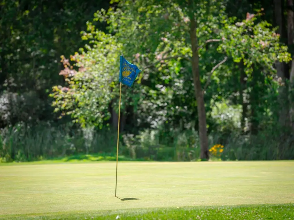 Woodside Greens Golf Club And Restaurant