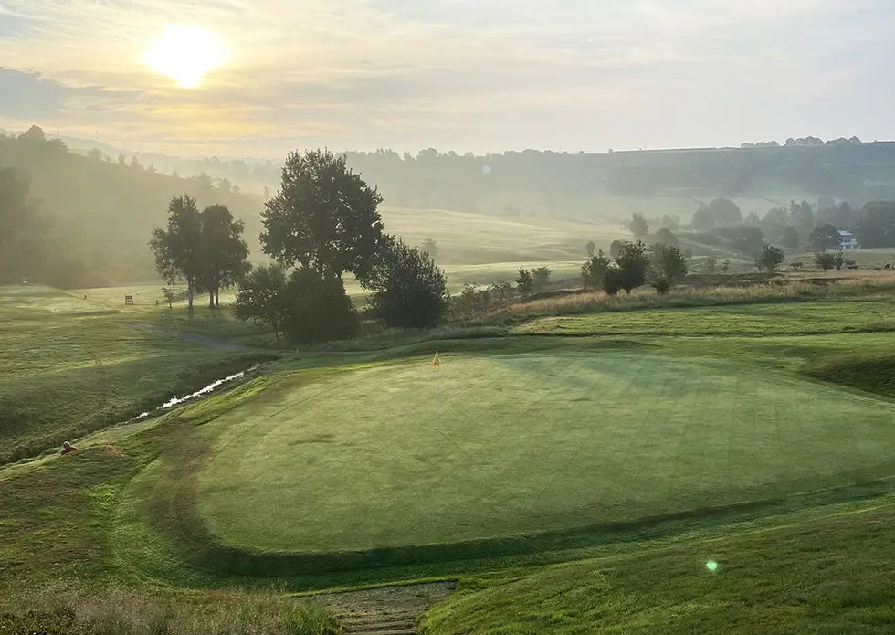 Halifax golf club