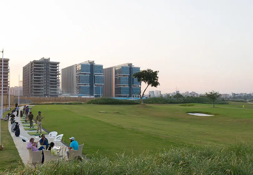 ZEN GOLF Range & Academy