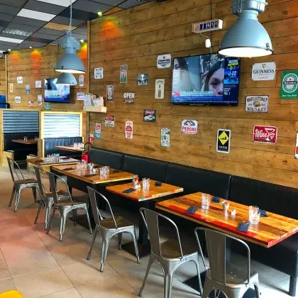 Bowling Restaurant 1480