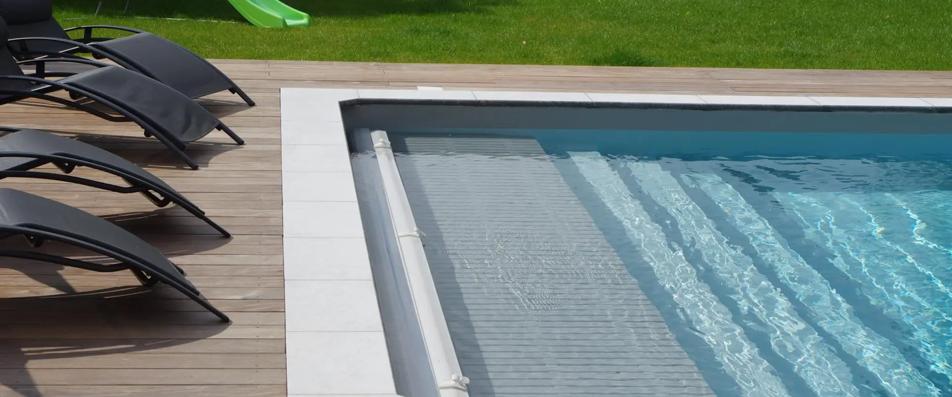 Volée d'O - le spécialiste de la couverture de piscine