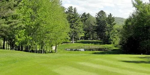 Carleton Inn and Cottages
