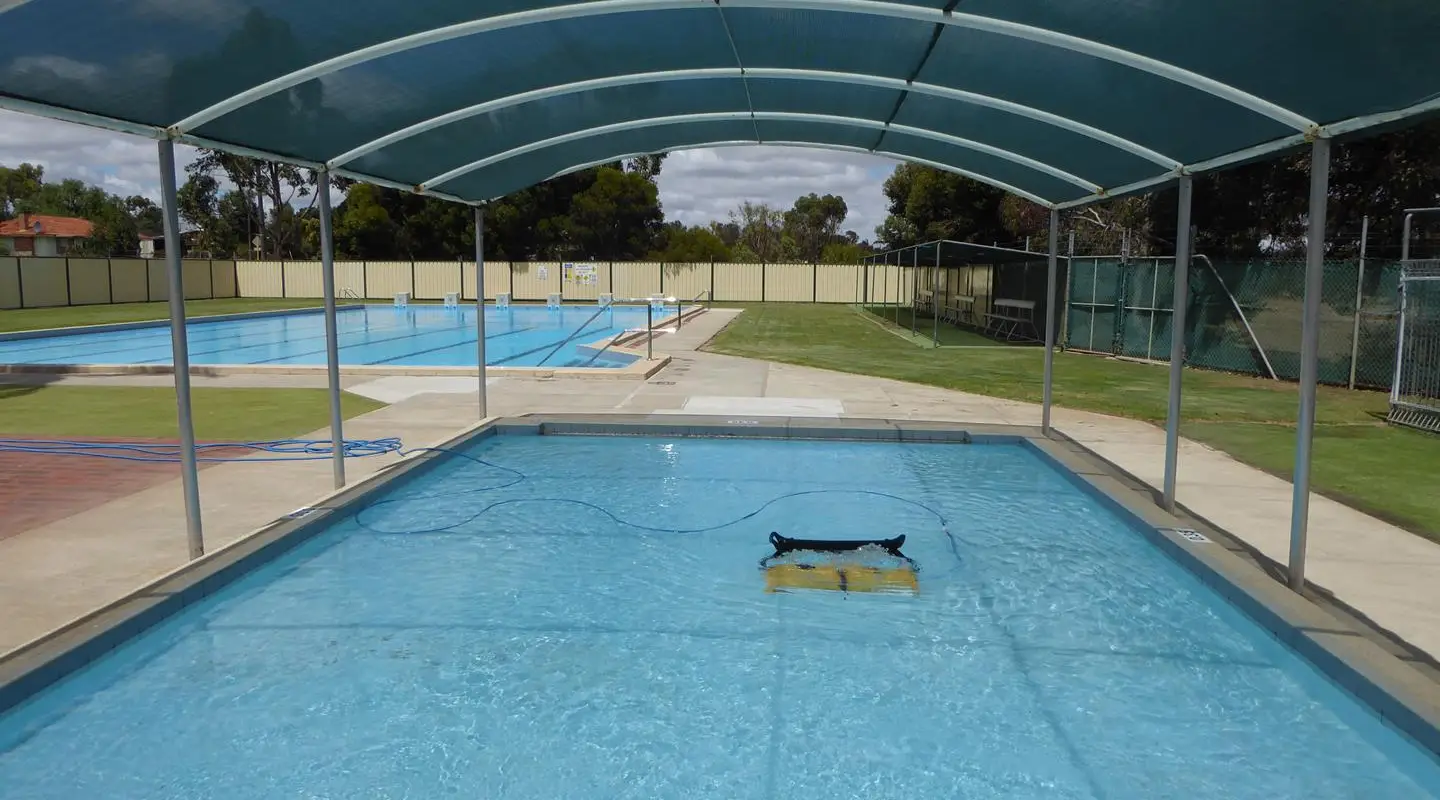Lake Grace Swimming Pool
