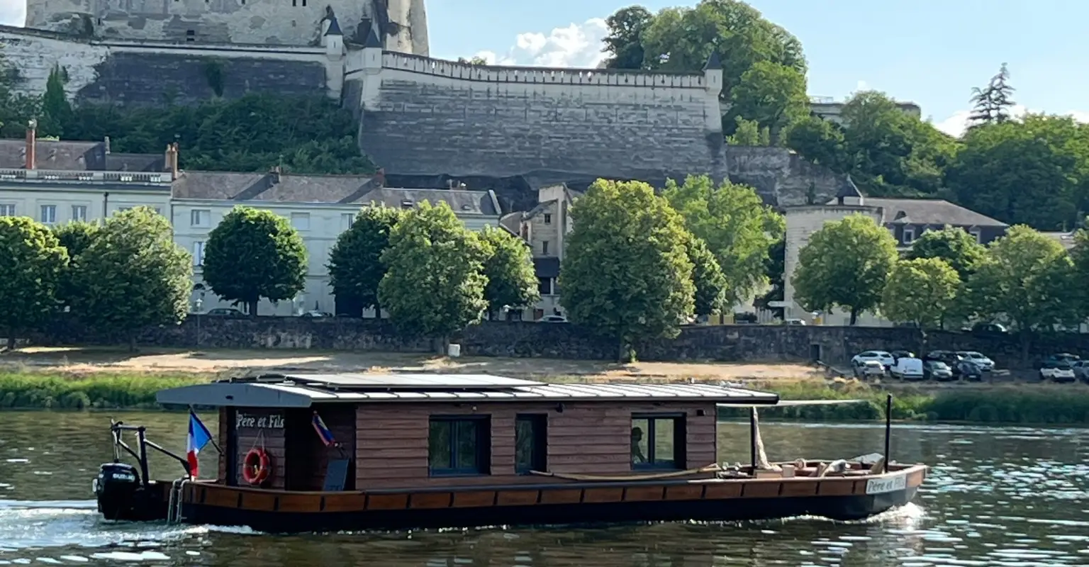 Bateau traditionnel "Toue Père et fils"