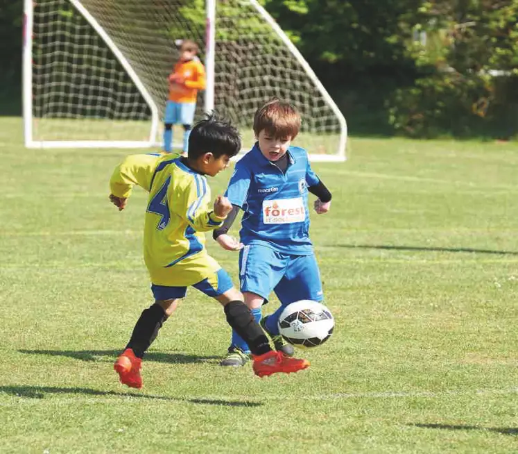 Stonesfield Strikers Youth Football Club