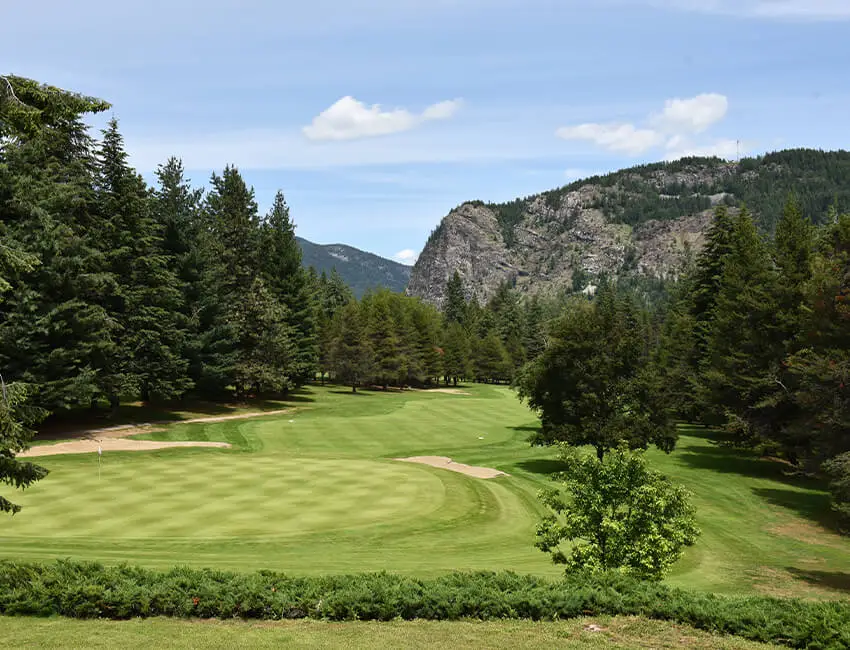 Castlegar Golf Club & RV Park