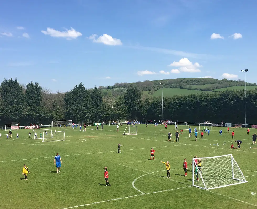Larkhall Athletic Girls Football Club