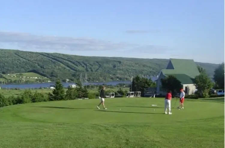Golf du Parc du Mont-St-Mathieu