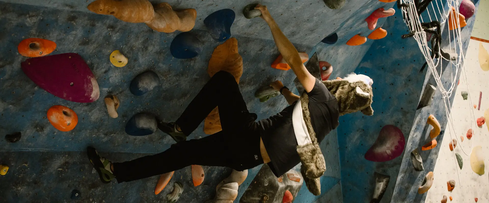 Boulder Central - Indoor Climbing