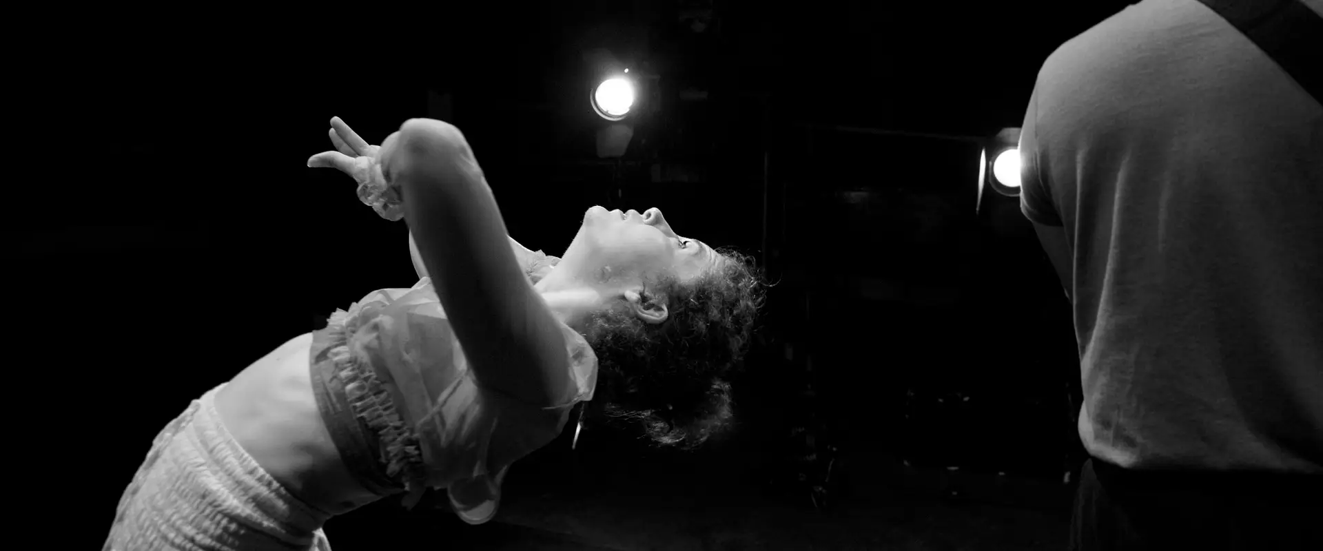 Hayley Matthews - Rolfer & Contemporary Dancer