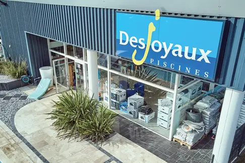 Piscines Desjoyaux
