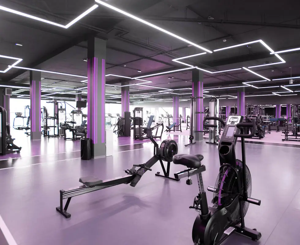 Reform+ Gym Glasgow - with Holli Boyd