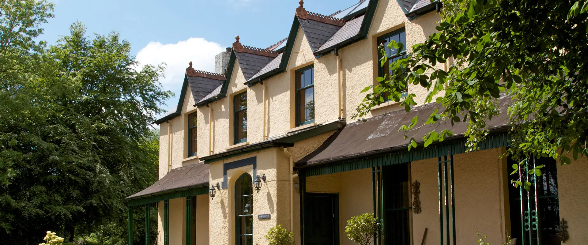 Over the Rainbow Wales, Vegetarian & Vegan Country Retreat