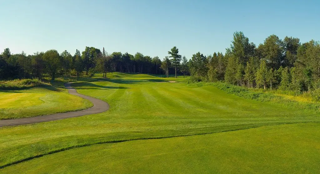 Hawk Ridge Golf Club