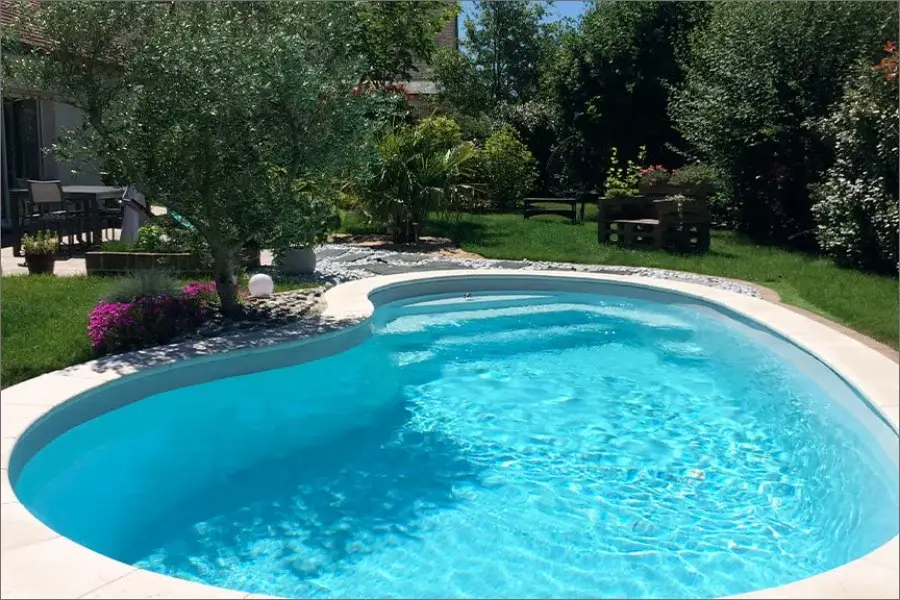 LA PISCINE VENDEENNE