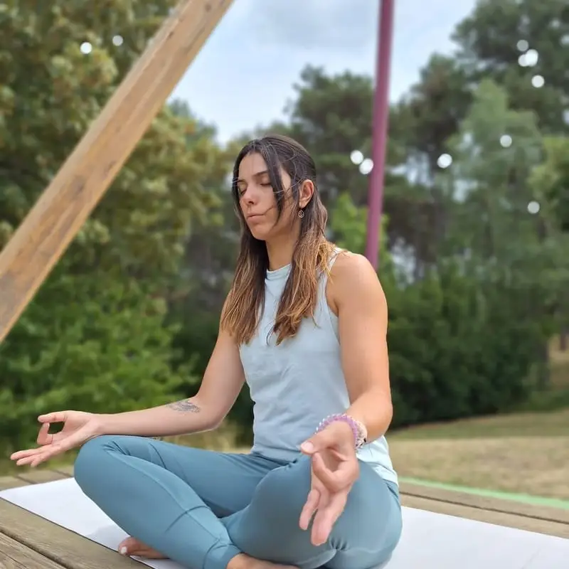 Sophie During Yoga And Meditation Holistiquement Soi