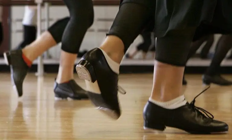 Chelis School of Dance