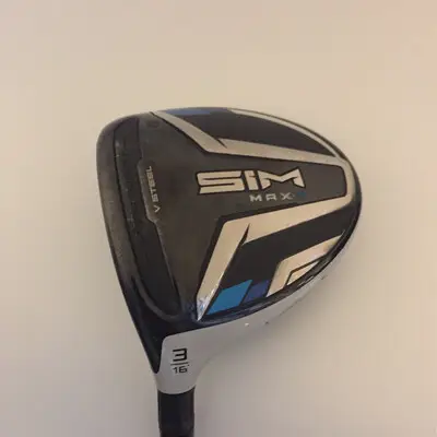 Tee Box Indoor Golf