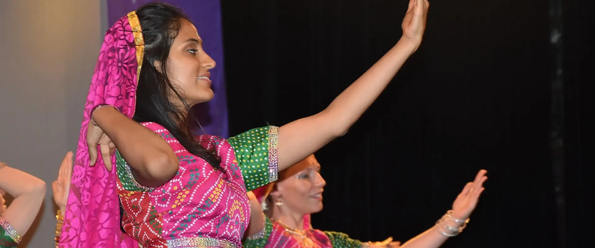 Bollywood Paris By Deva