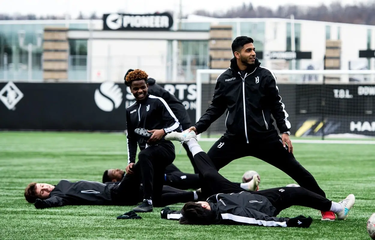 Field Me Athletic Therapy