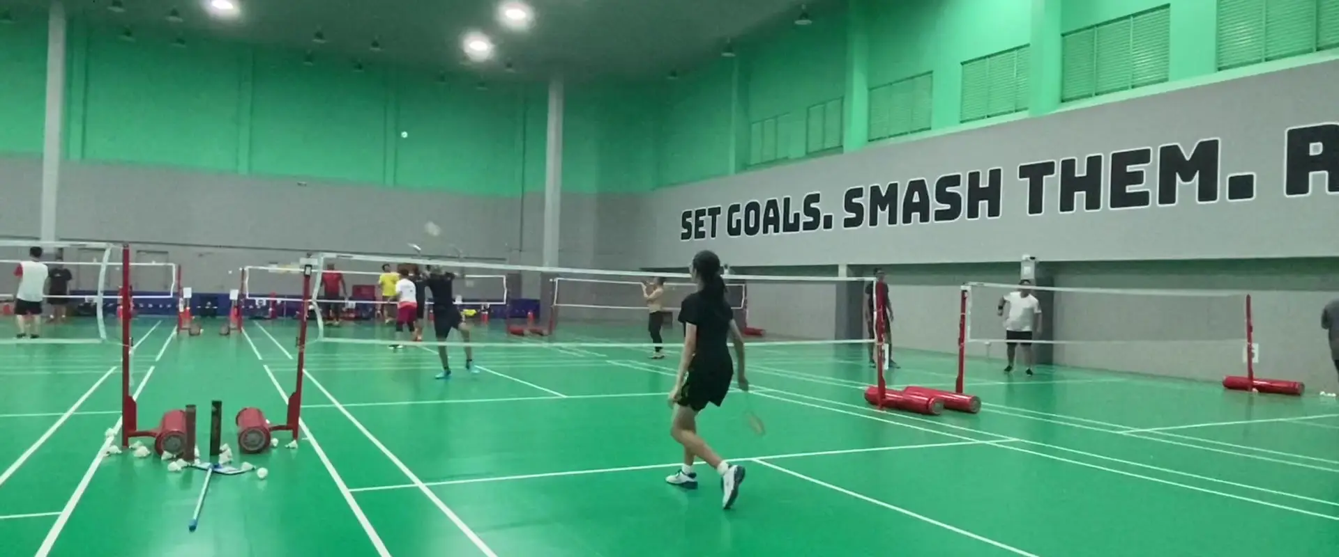 SmashX Badminton