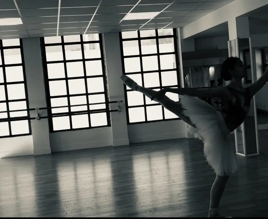 Dance Attitude Puteaux