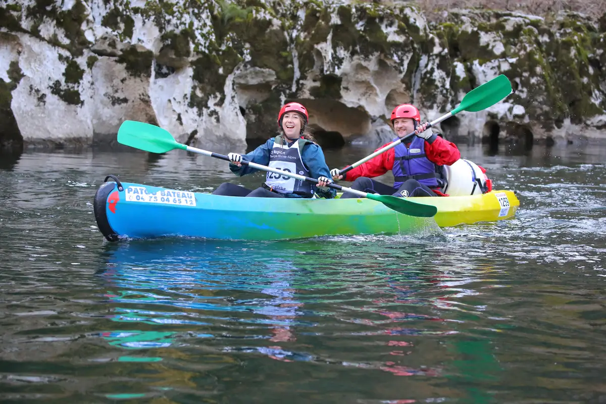 Canoës Service - Location de canoë/kayak dans les Gorges de l'Ardèche.
