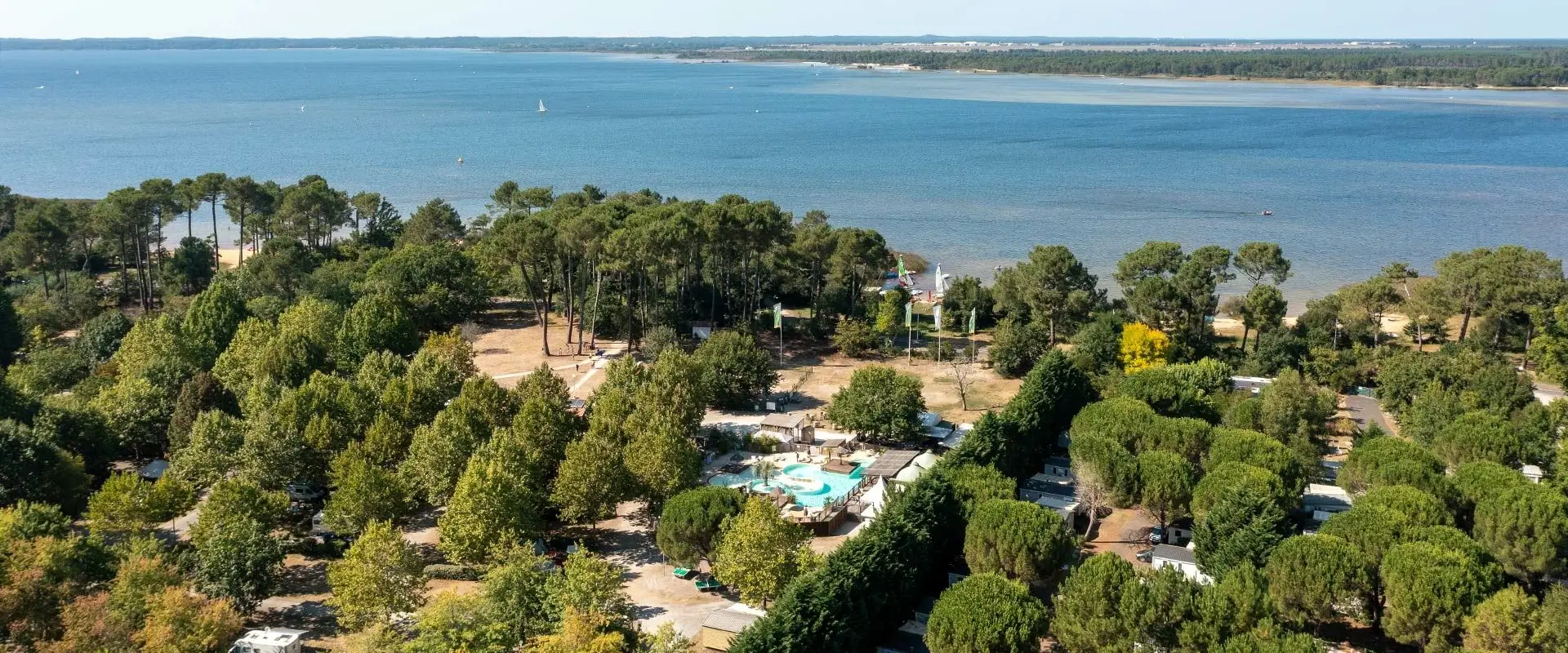 Piscine, le fond de boue - the mud bottom