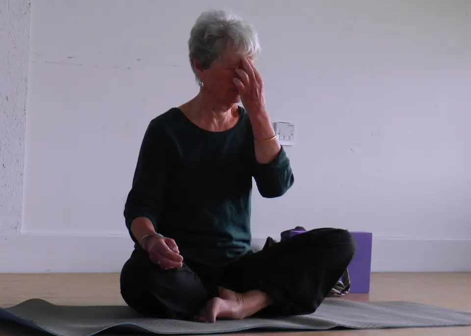 Lindsey Howell Yoga Pembrokeshire