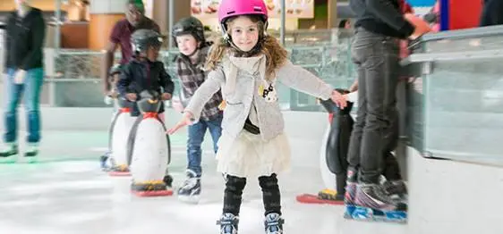 Atrium Le 1000 Ice Skating