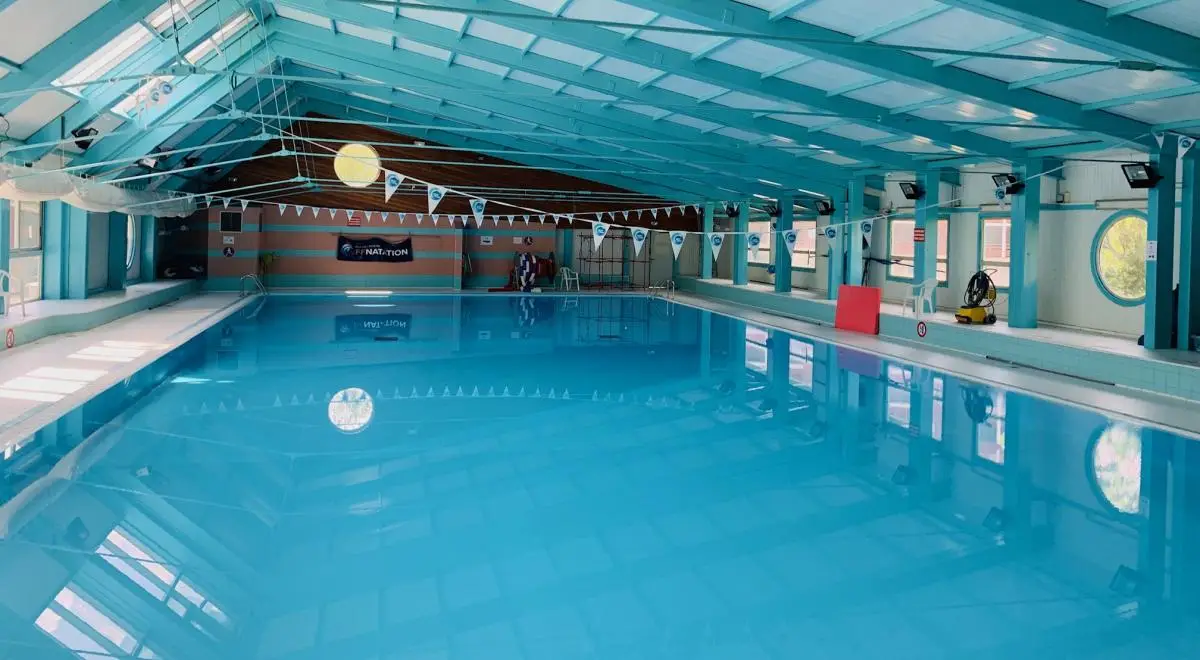 Piscine et espace bien-être du Sauze