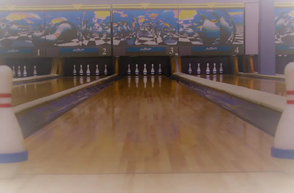 Nortown Bowling Lanes
