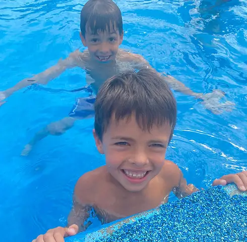 St-lie Swimming Center