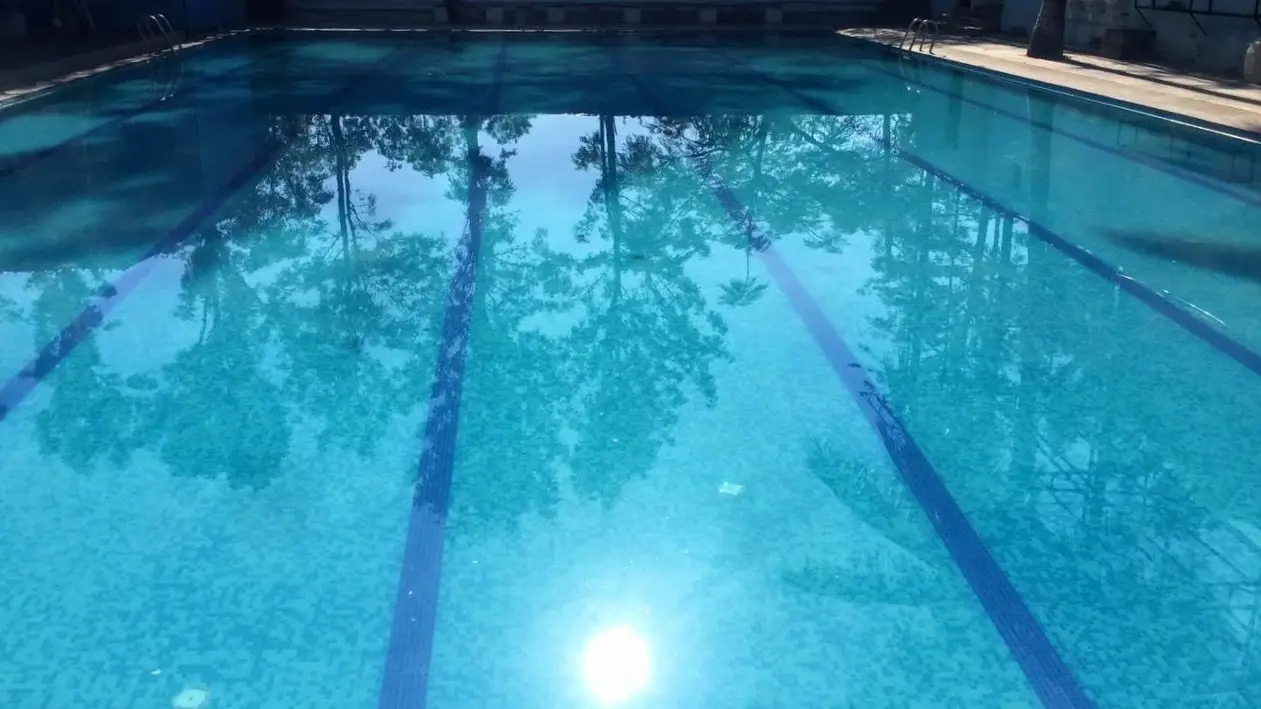 Splash Swimming Pool