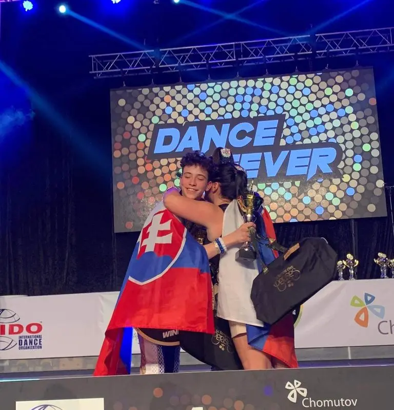 DEEP DANCE CENTER