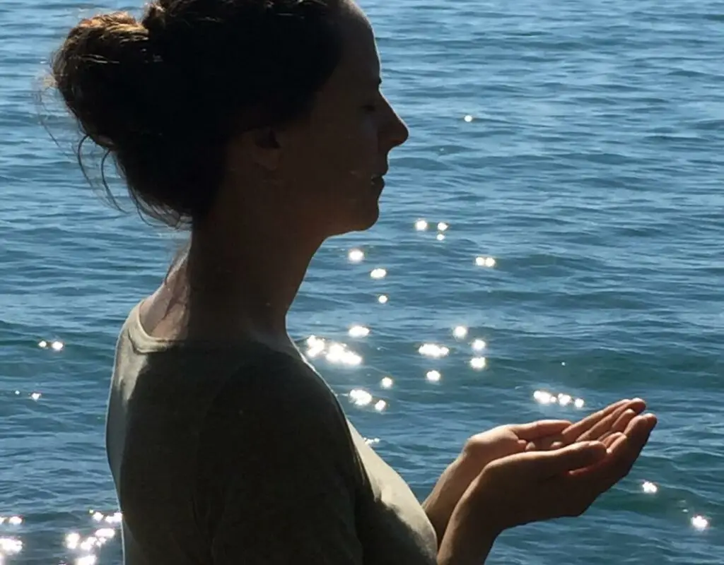 Sarah Chauliaguet - Hypnosis Cabinet - Yoga - Yoga Prénatal