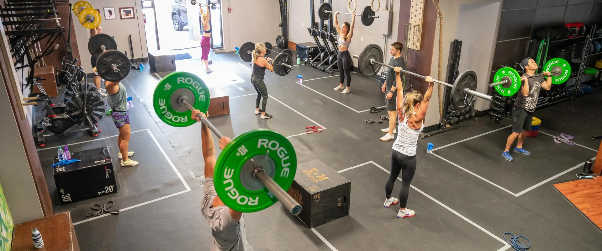 Summit Lifestyle & Performance