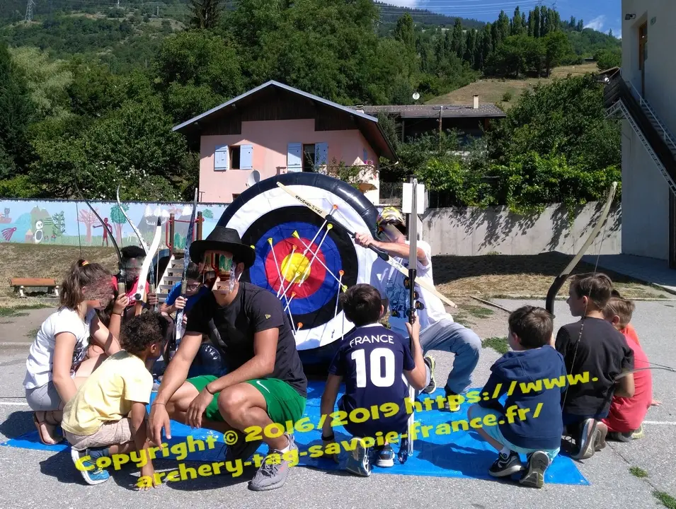 TIR A L'ARC LES ROBINS DES BOIS ALPINS