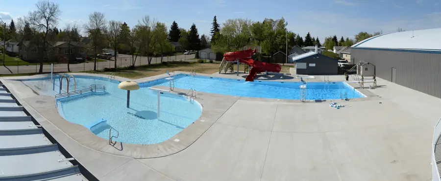 Bassano Swimming Pool