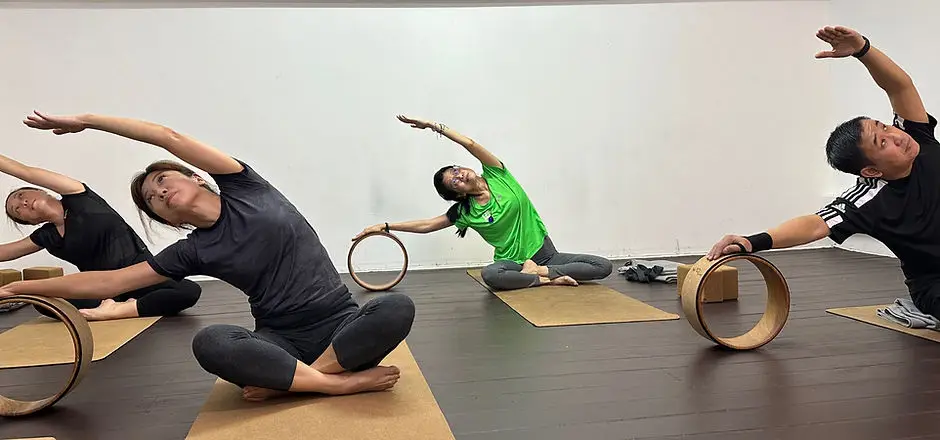 Om Yoga