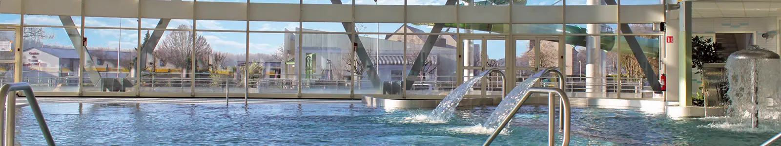 Piscine de la Vallée dorée