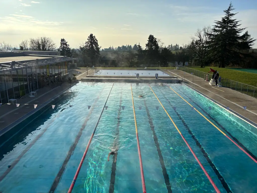 Les Thermes Piscine Nordique De Luynes