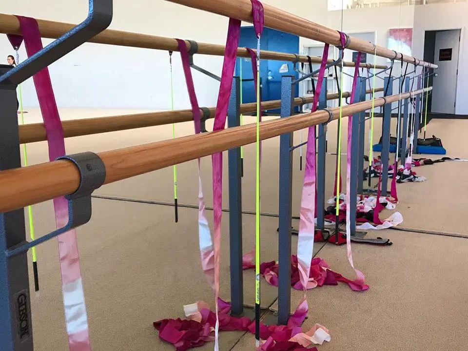 GLIMMER ATHLETIC CLUB
